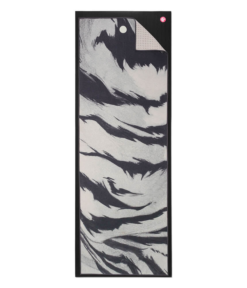 ผ้าปูบนเสื่อโยคะกันลื่น Yogitoes รุ่น Yoga Towel V.2.5 สีเทาลาย (71
